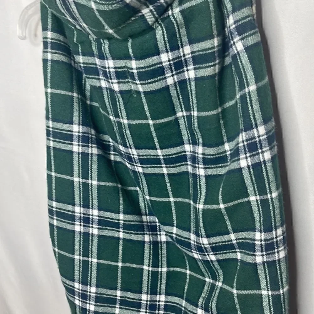 Kuoser Warm Reversible Waterproof Plaid Jacket. Size Large.